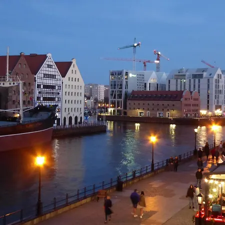 Daire Magical River View By Downtown *