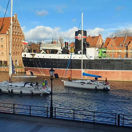 Apartment Magical River View By Downtown Gdansk