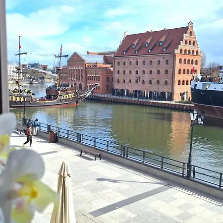 Magical River View By Downtown Apartamento