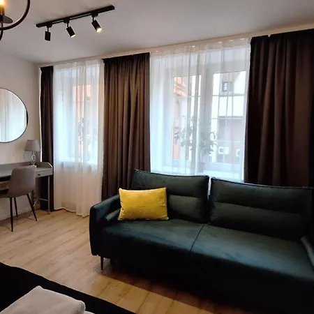 Magical River View By Downtown Apartment