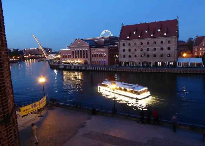 Magical River View By Downtown Lägenhet Gdańsk