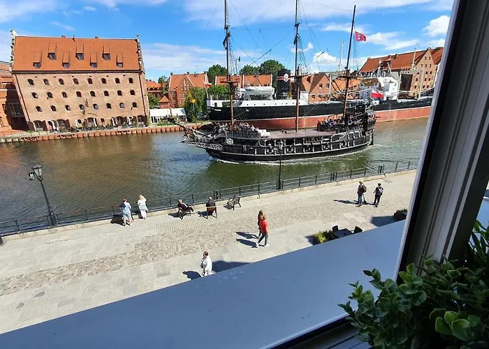Magical River View By Downtown Lägenhet Gdańsk