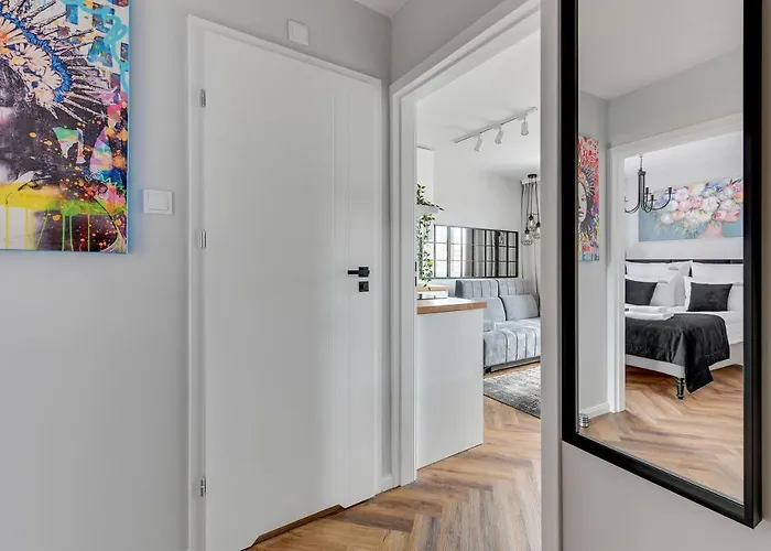 Magical River View By Downtown Apartment Danzig